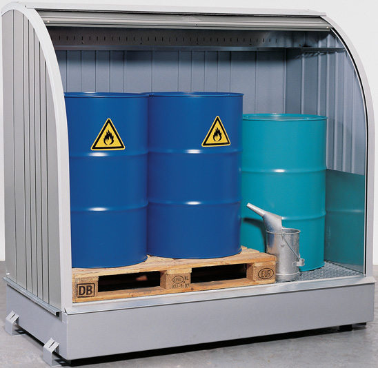 enkele roldeur - 1830 x 1010 x 1855 - volume 3 x 200 liter