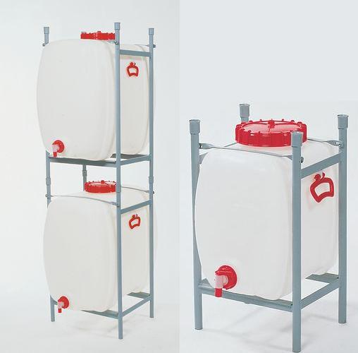 H. Ruimtebesparende kunststof tanks