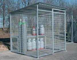 Gasflessenberging met 4 gaaswanden